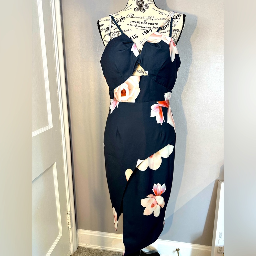 L’ATISTE By Amy Magnolia Navy Spaghetti Strapped Tulip Skirt Dress Size Medium
